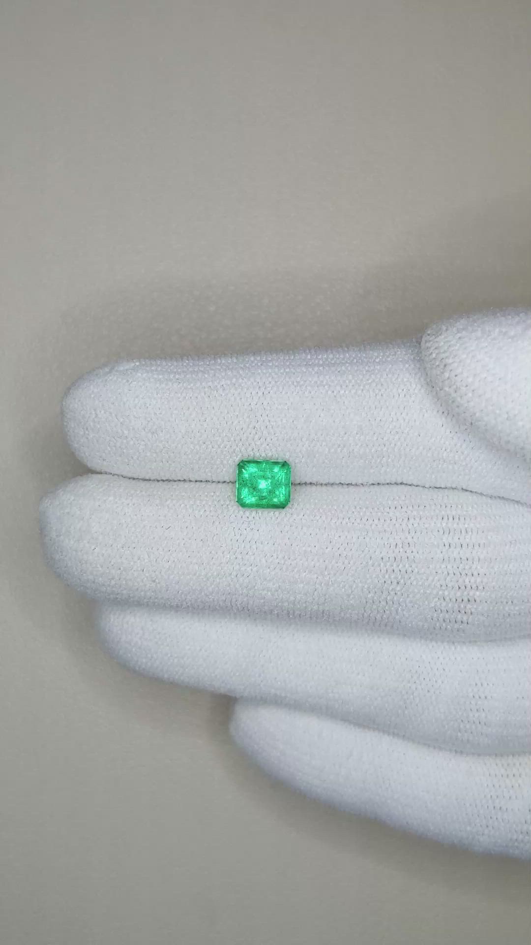 0.83 Ct. Emerald from Russia Size Video