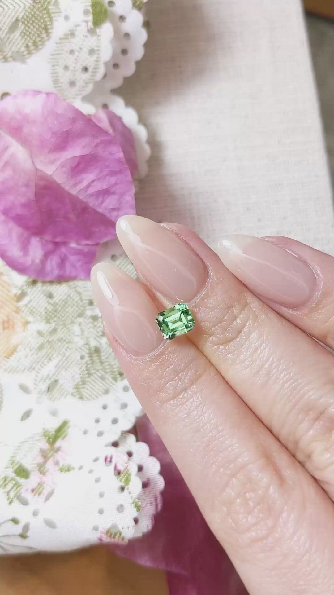0.84 Ct. Emerald from Russia Size Video