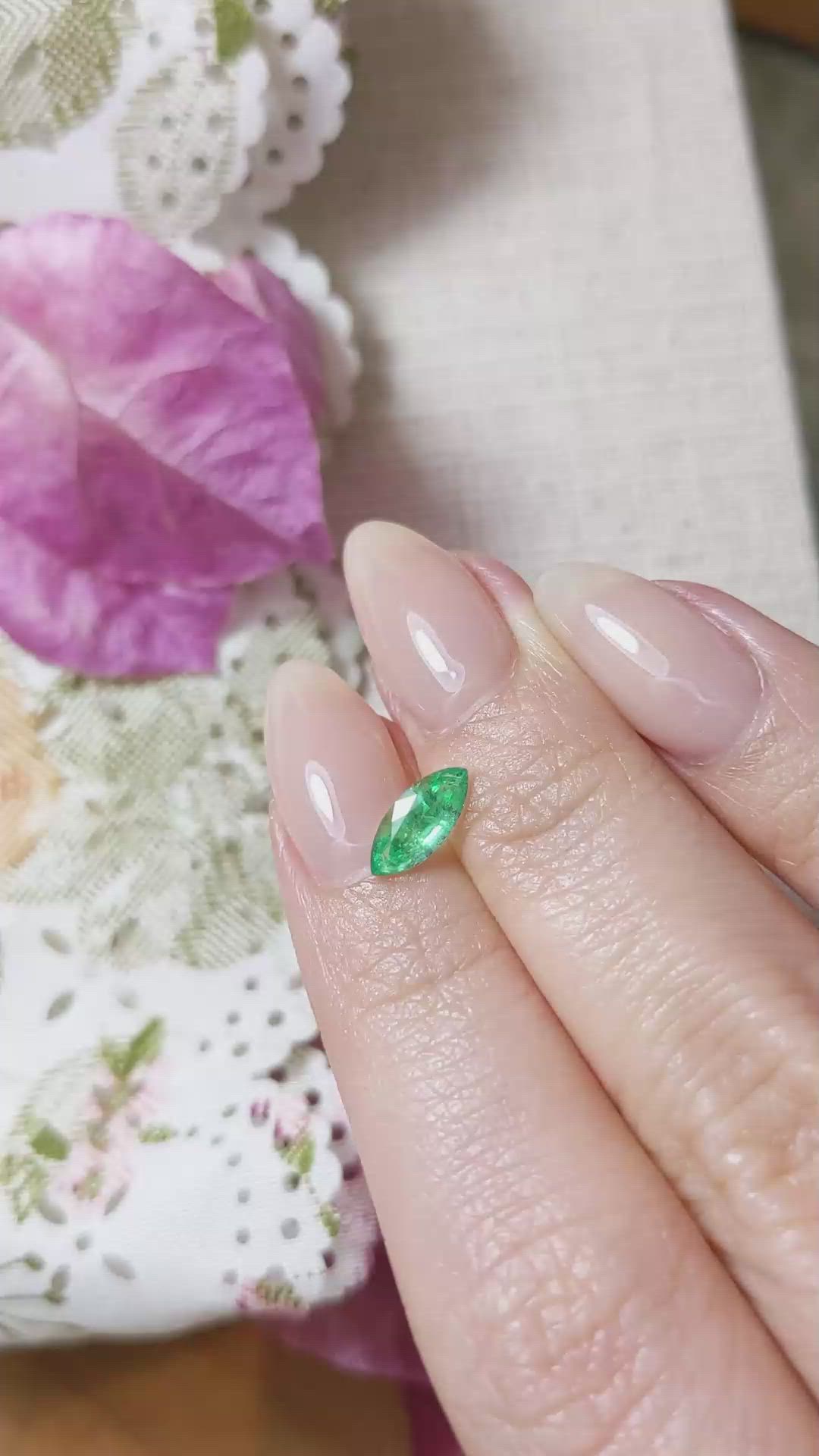 0.61 Ct. Emerald from Russia Size Video