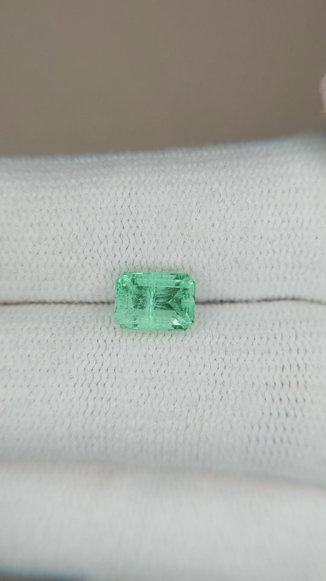 1.17 Ct. Emerald from Russia Size Video