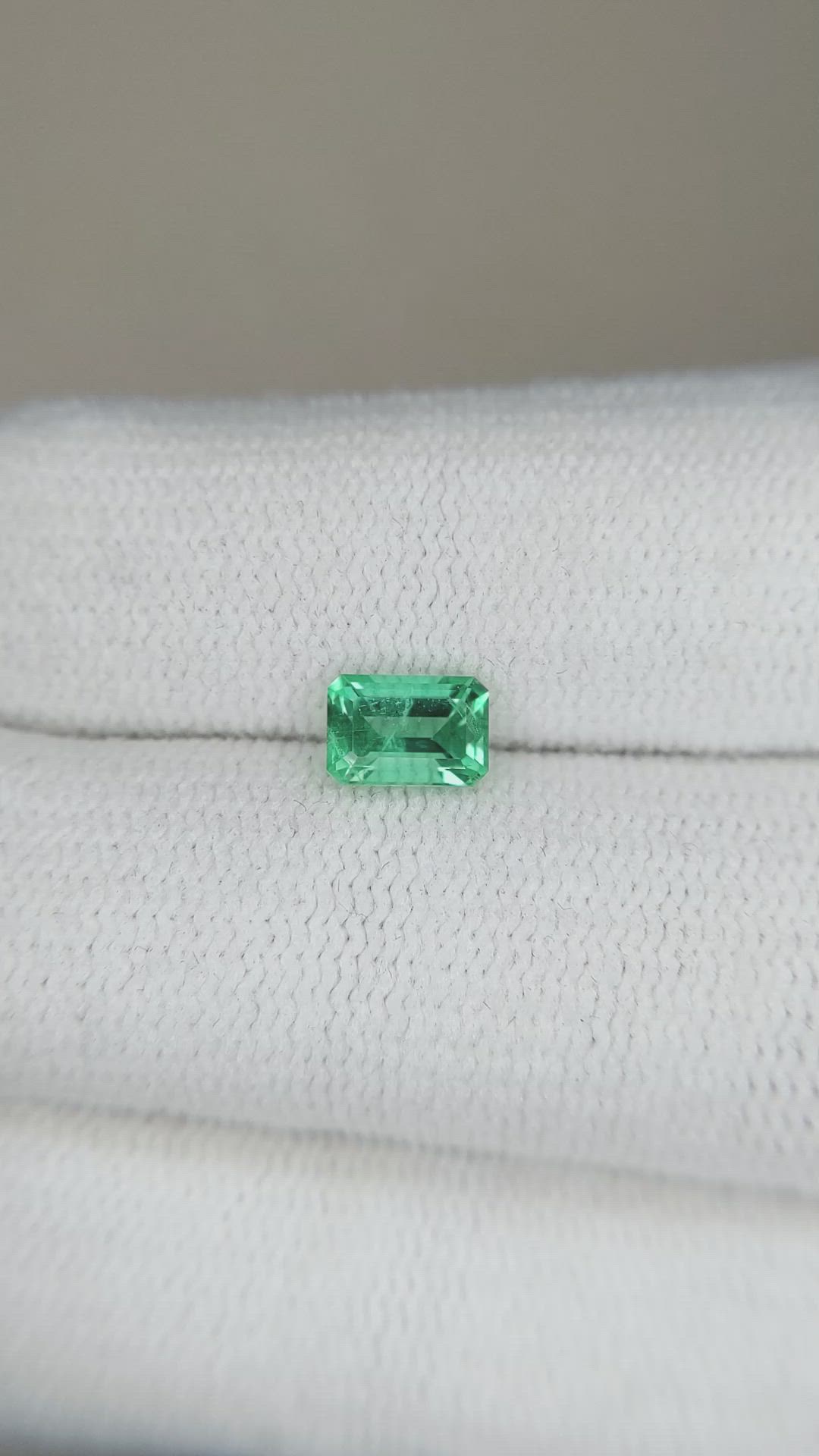 0.59 Ct. Emerald from Russia Size Video