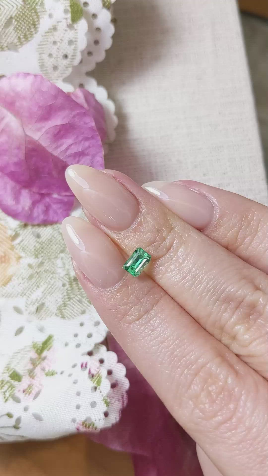 0.59 Ct. Emerald from Russia Size Video