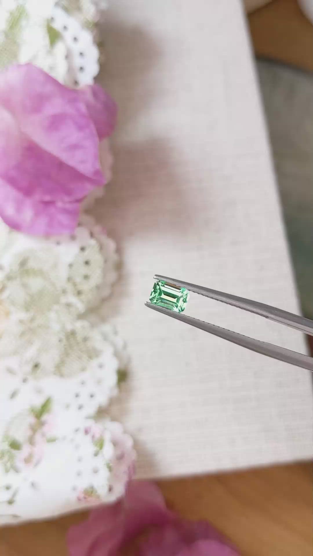 0.66 Ct. Emerald from Russia Size Video