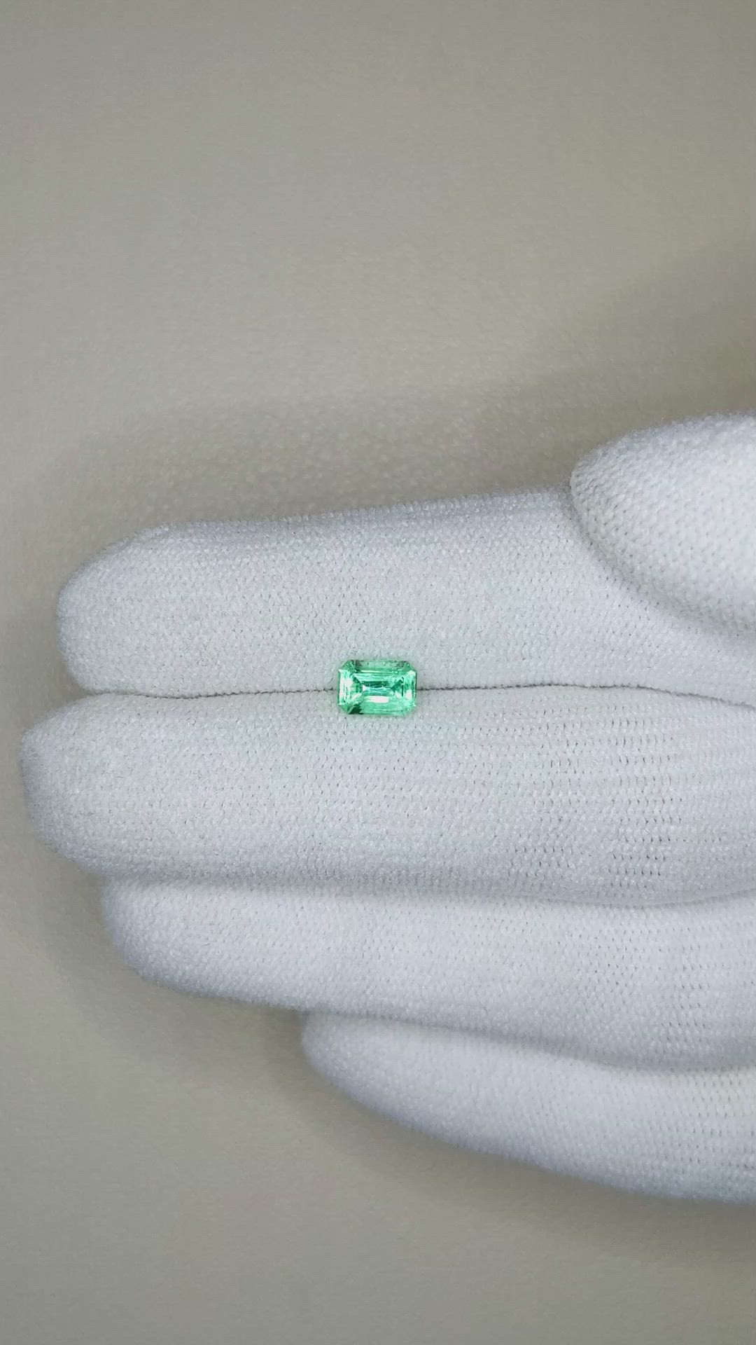 0.57 Ct. Emerald from Russia Size Video