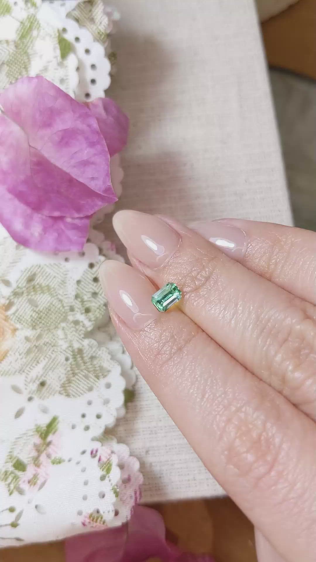 0.57 Ct. Emerald from Russia Size Video