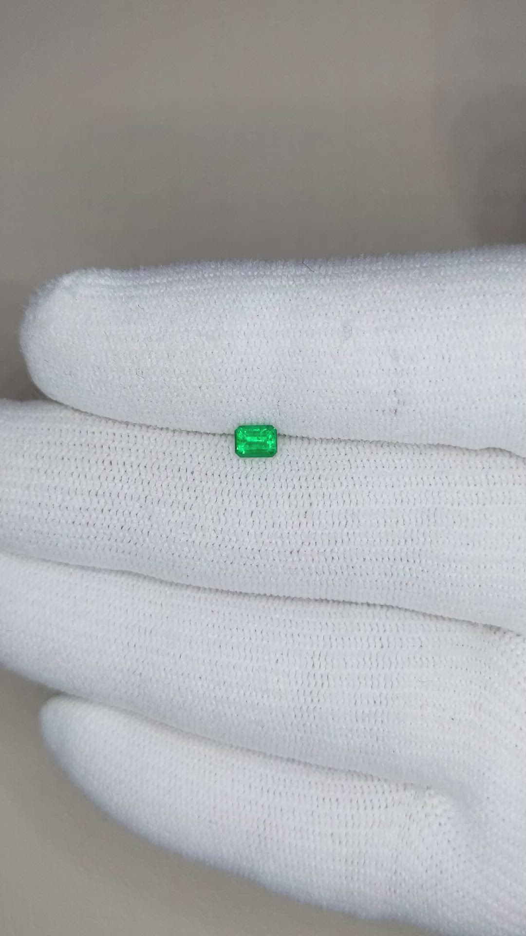 0.24 Ct. Emerald from Russia Size Video