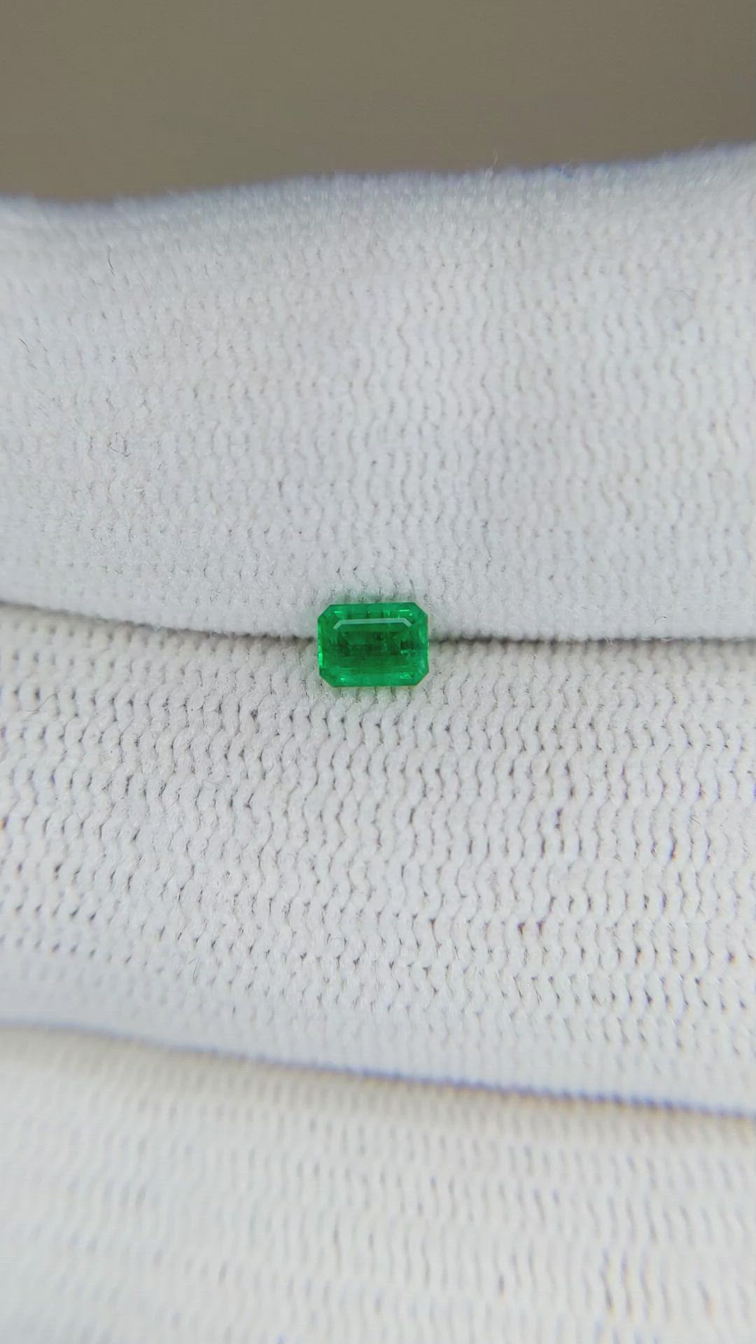 0.24 Ct. Emerald from Russia Size Video