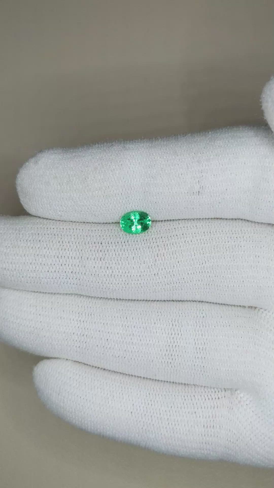 0.52 Ct. Emerald from Russia Size Video