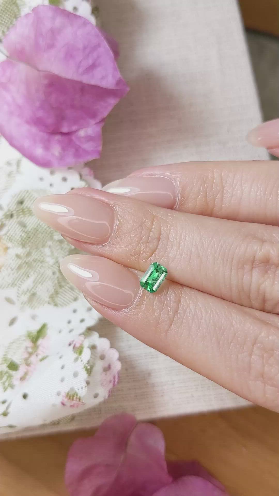 0.52 Ct. Emerald from Russia Size Video