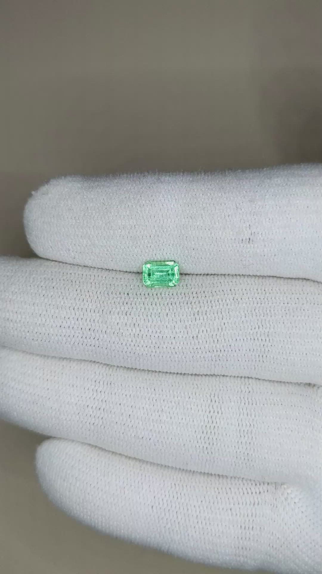 0.58 Ct. Emerald from Russia Size Video
