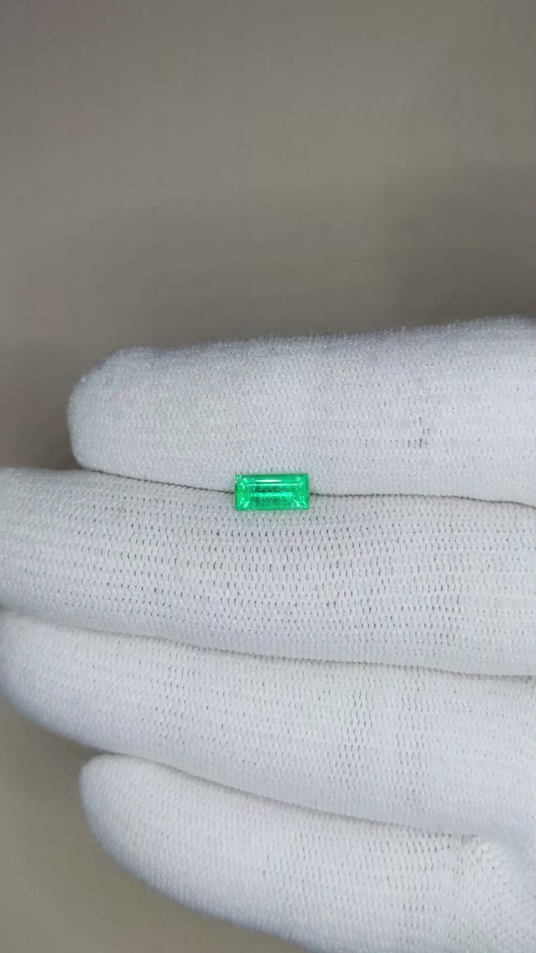 0.52 Ct. Emerald from Russia Size Video