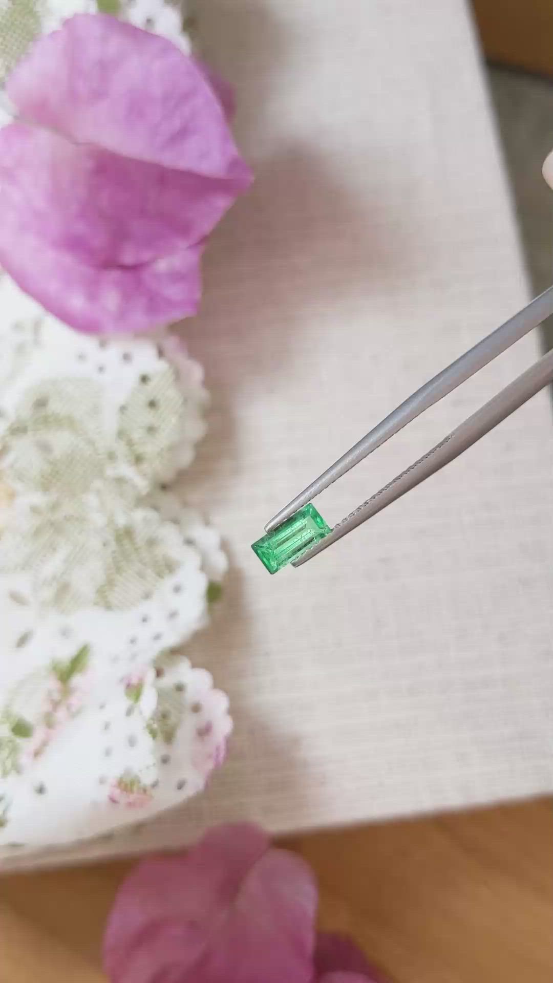 0.52 Ct. Emerald from Russia Size Video