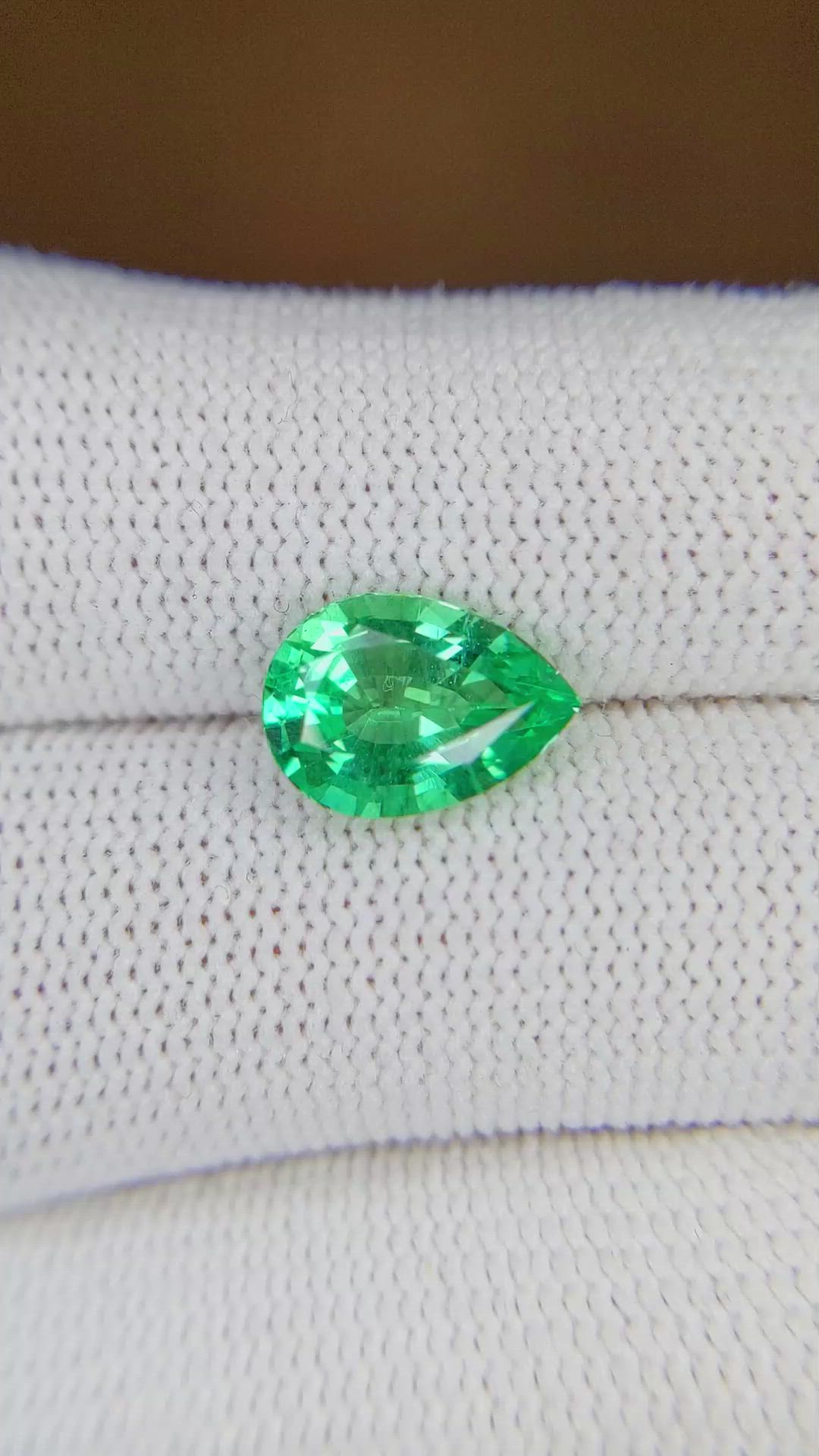 2.33 Ct. Emerald from Brazil Size Video