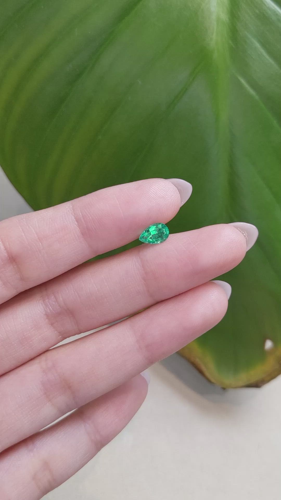0.64 Ct. Emerald from Colombia Size Video