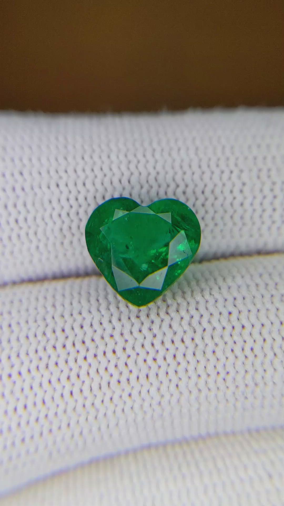 3.31 Ct. Emerald from Zambia Size Video