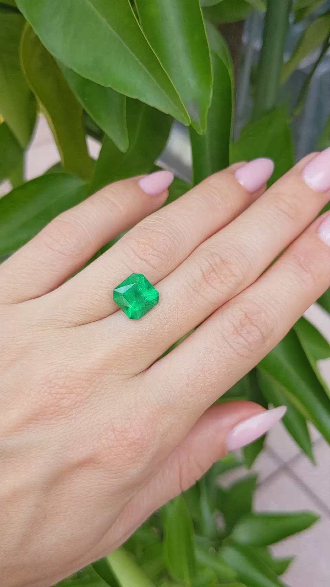 3.59 Ct. Emerald from Brazil Size Video
