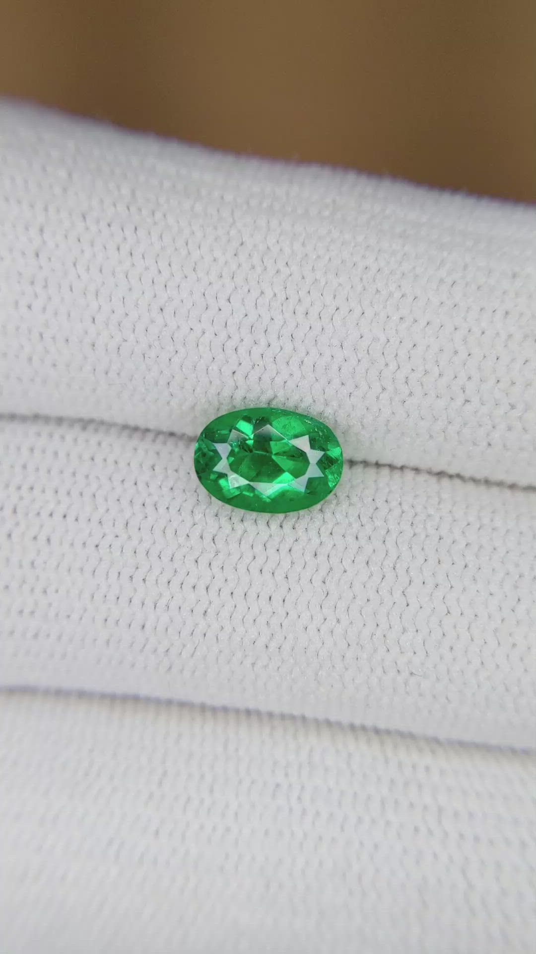 1.15 Ct. Emerald from Colombia Size Video