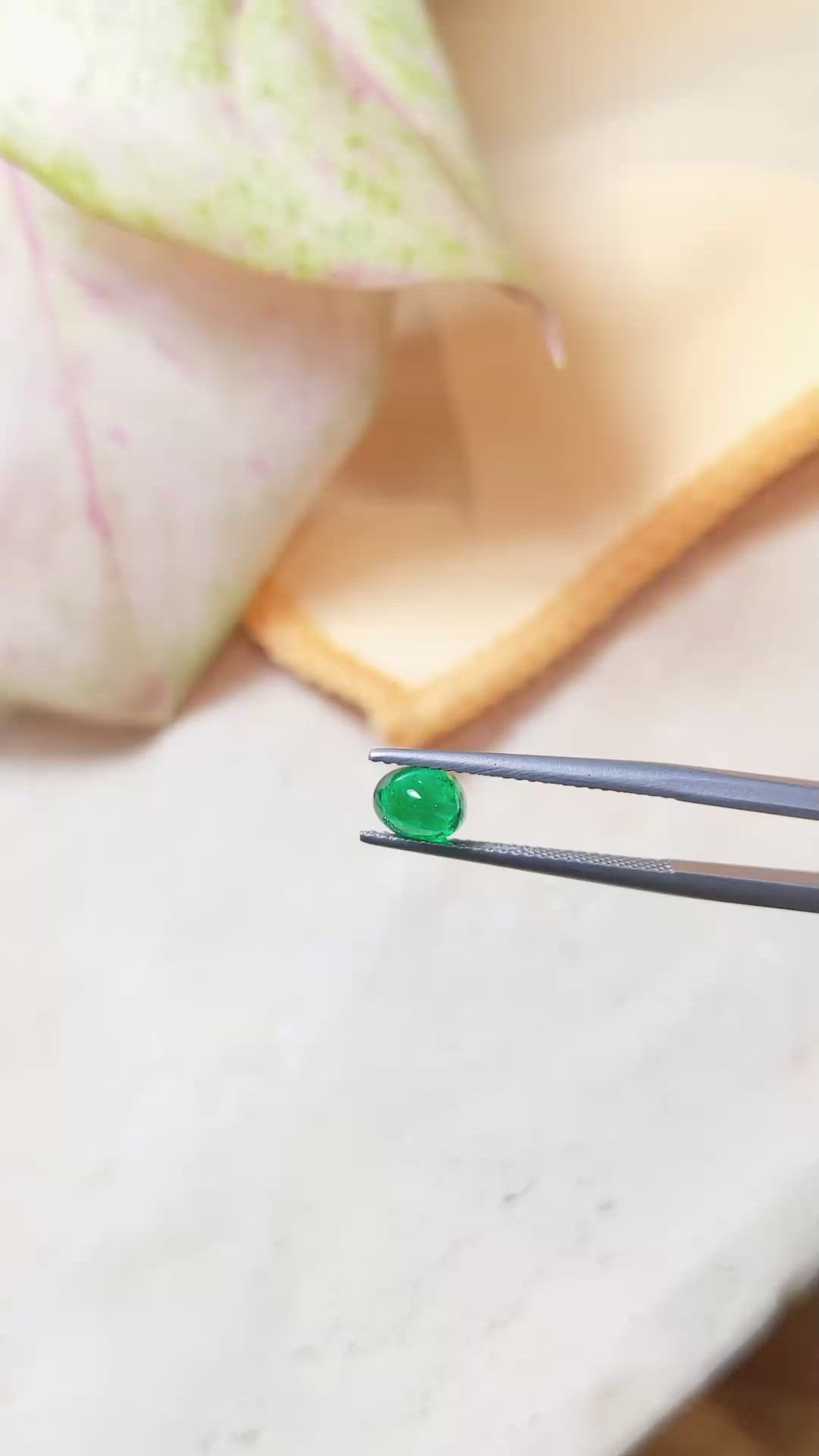 0.99 Ct. Cabochon Emerald from Zambia Size Video