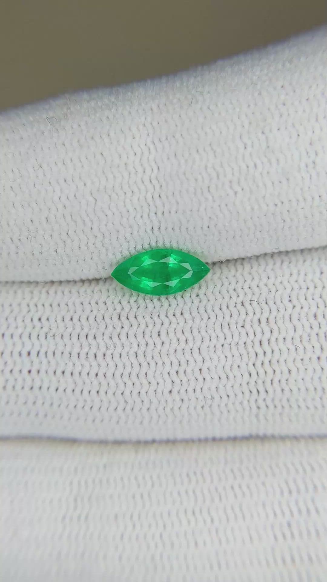 0.65 Ct. Emerald from Zambia Size Video
