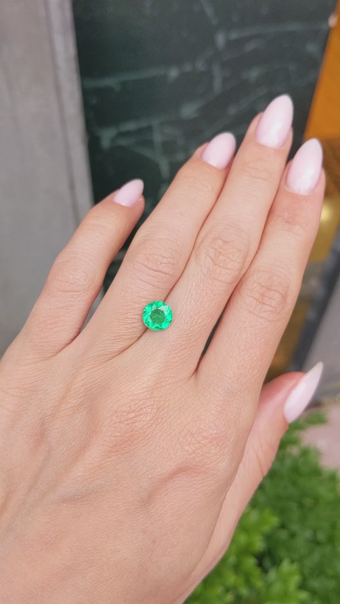 1.18 Ct. Emerald from Colombia Size Video