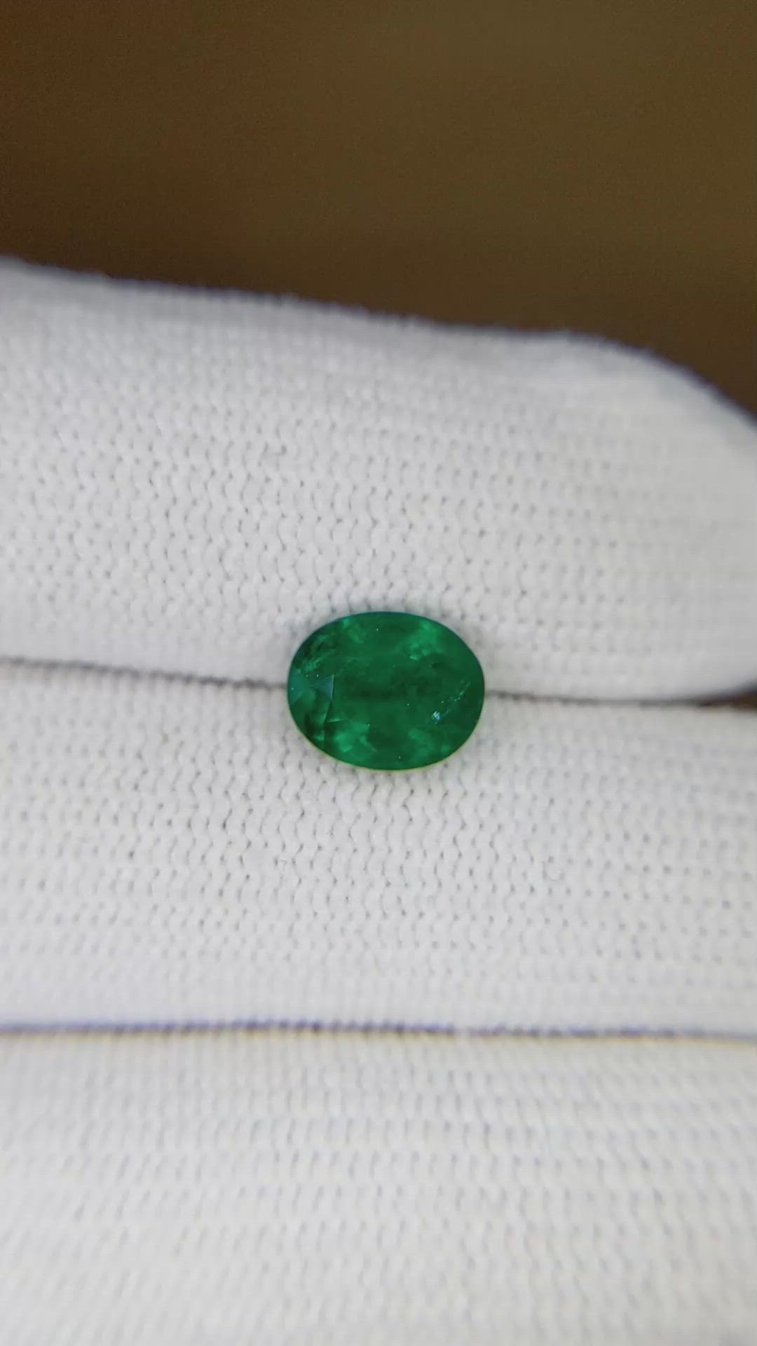 1.37 Ct. Emerald from Colombia Size Video