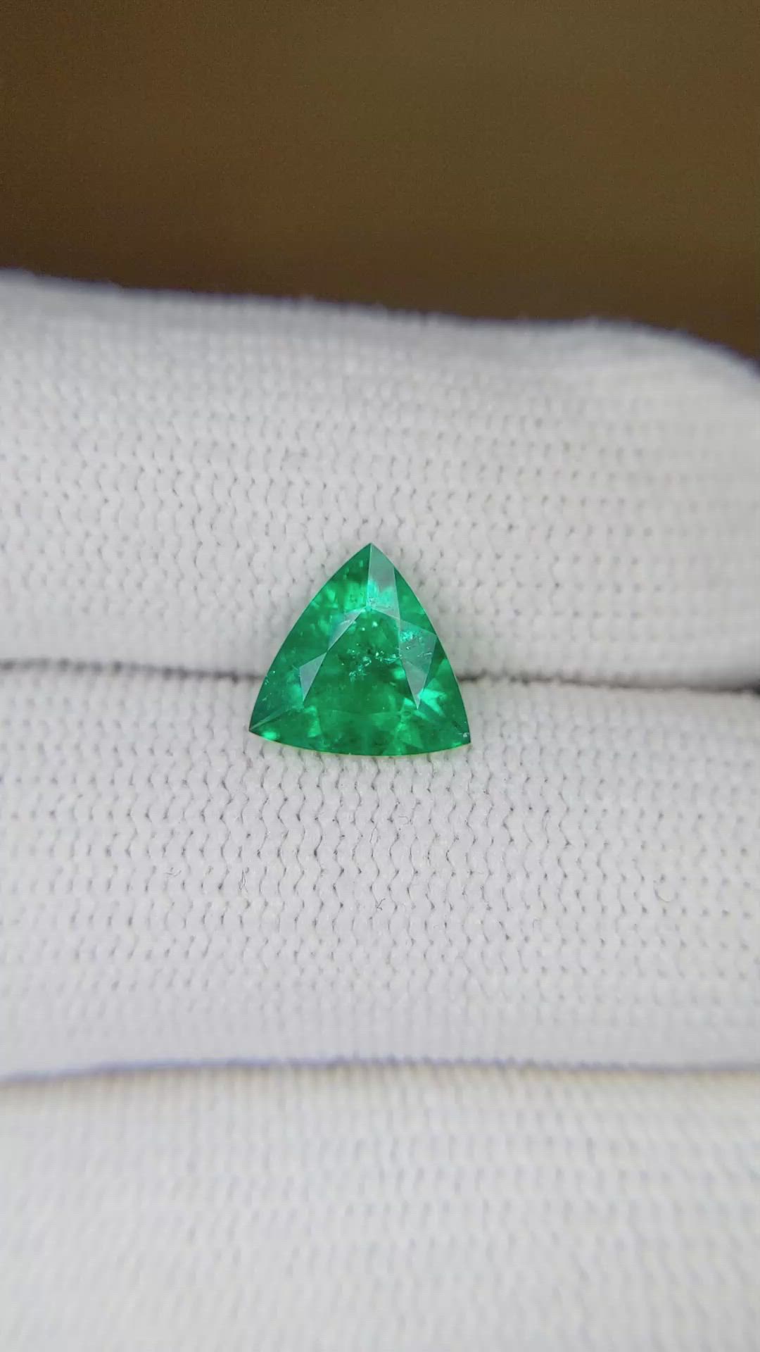 1.16 Ct. Emerald from Colombia Size Video