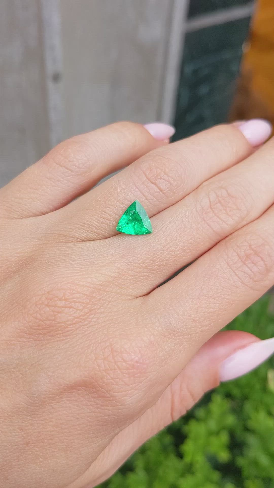 1.16 Ct. Emerald from Colombia Size Video