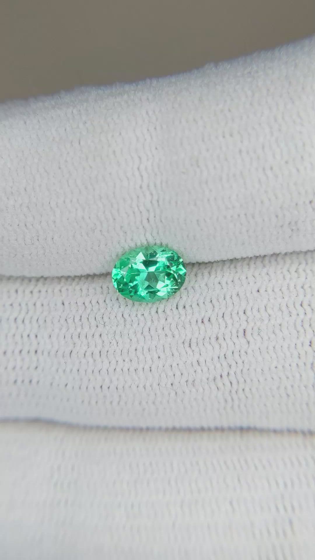 0.74 Ct. Emerald from Russia Size Video