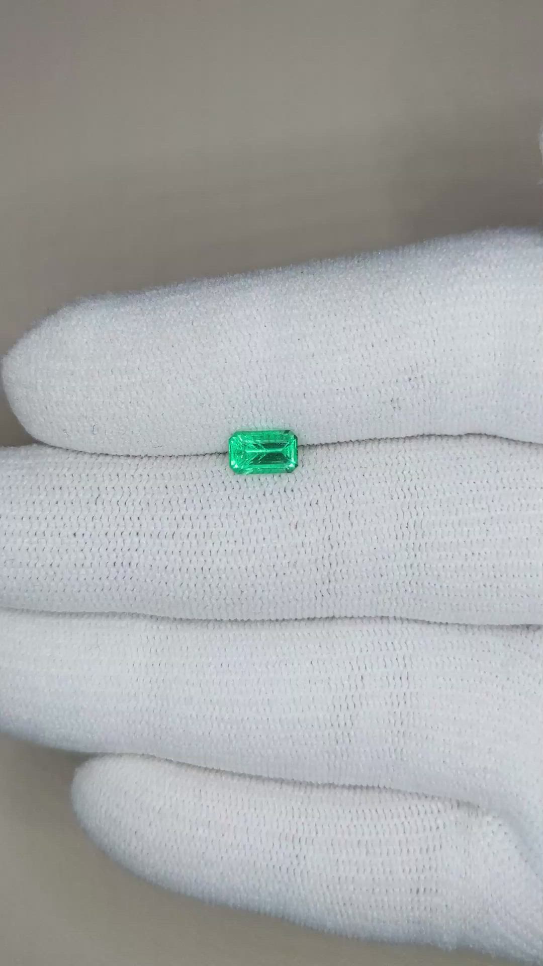 0.59 Ct. Emerald from Russia Size Video