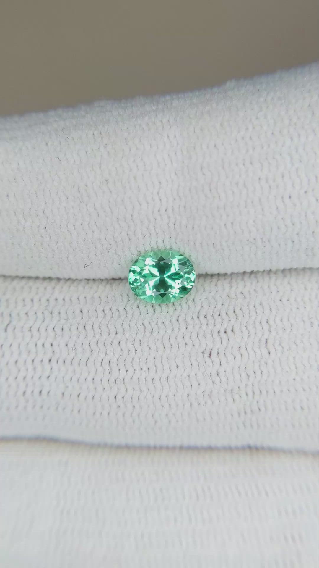 0.58 Ct. Emerald from Russia Size Video