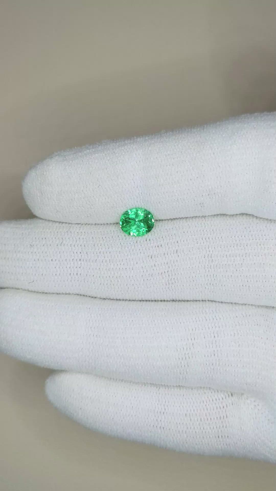 0.78 Ct. Emerald from Russia Size Video