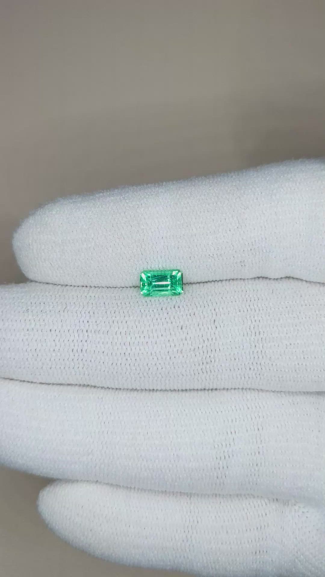0.73 Ct. Emerald from Russia Size Video