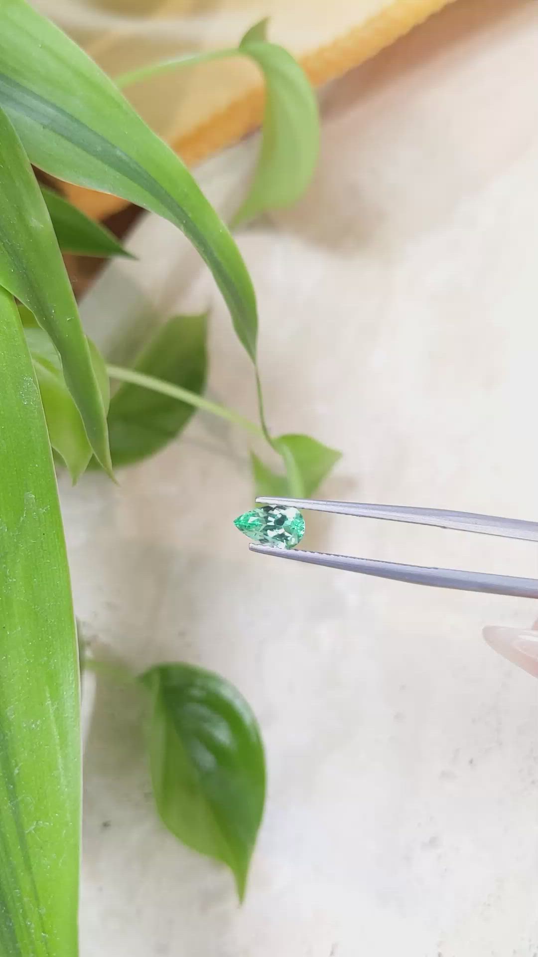 0.62 Ct. Emerald from Russia Size Video