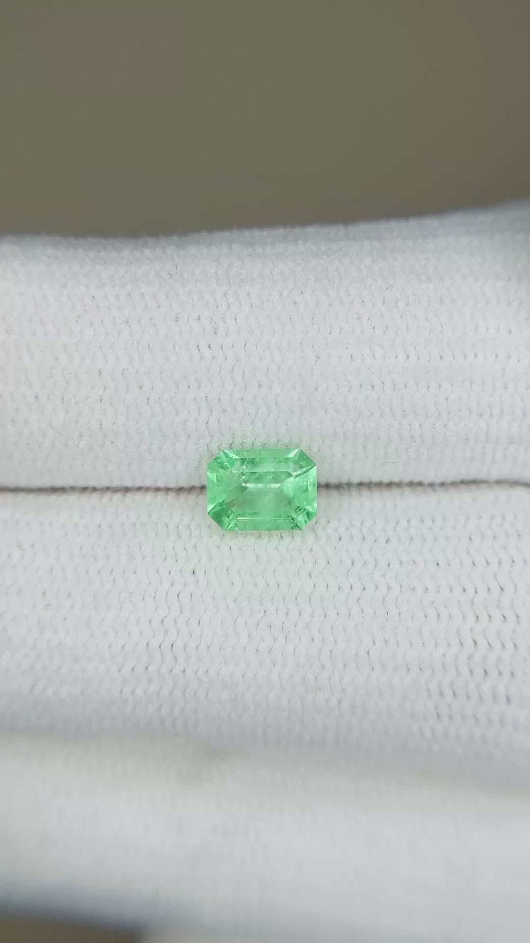0.59 Ct. Emerald from Russia Size Video