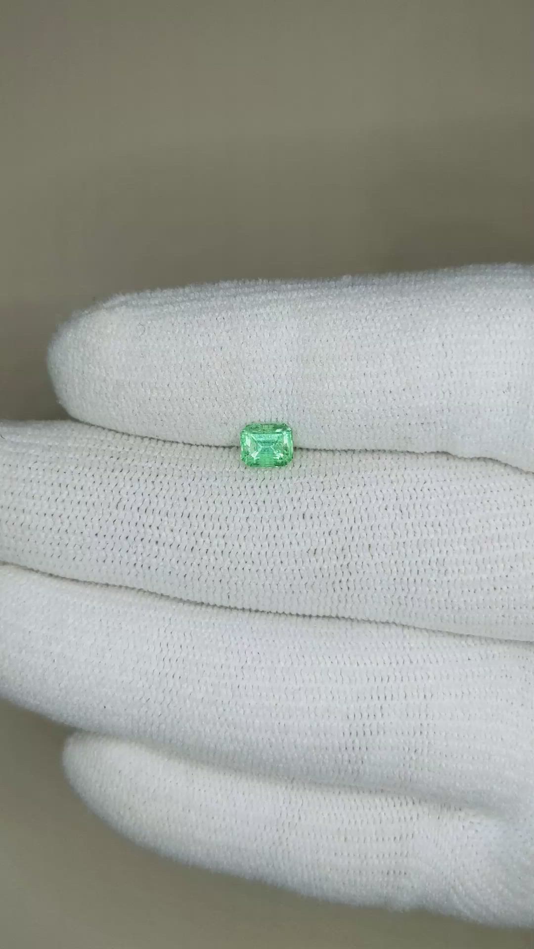 0.54 Ct. Emerald from Russia Size Video