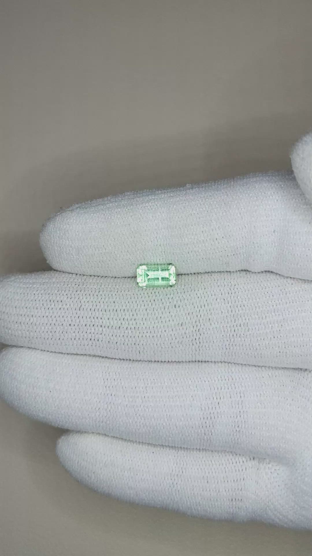 0.74 Ct. Emerald from Russia Size Video