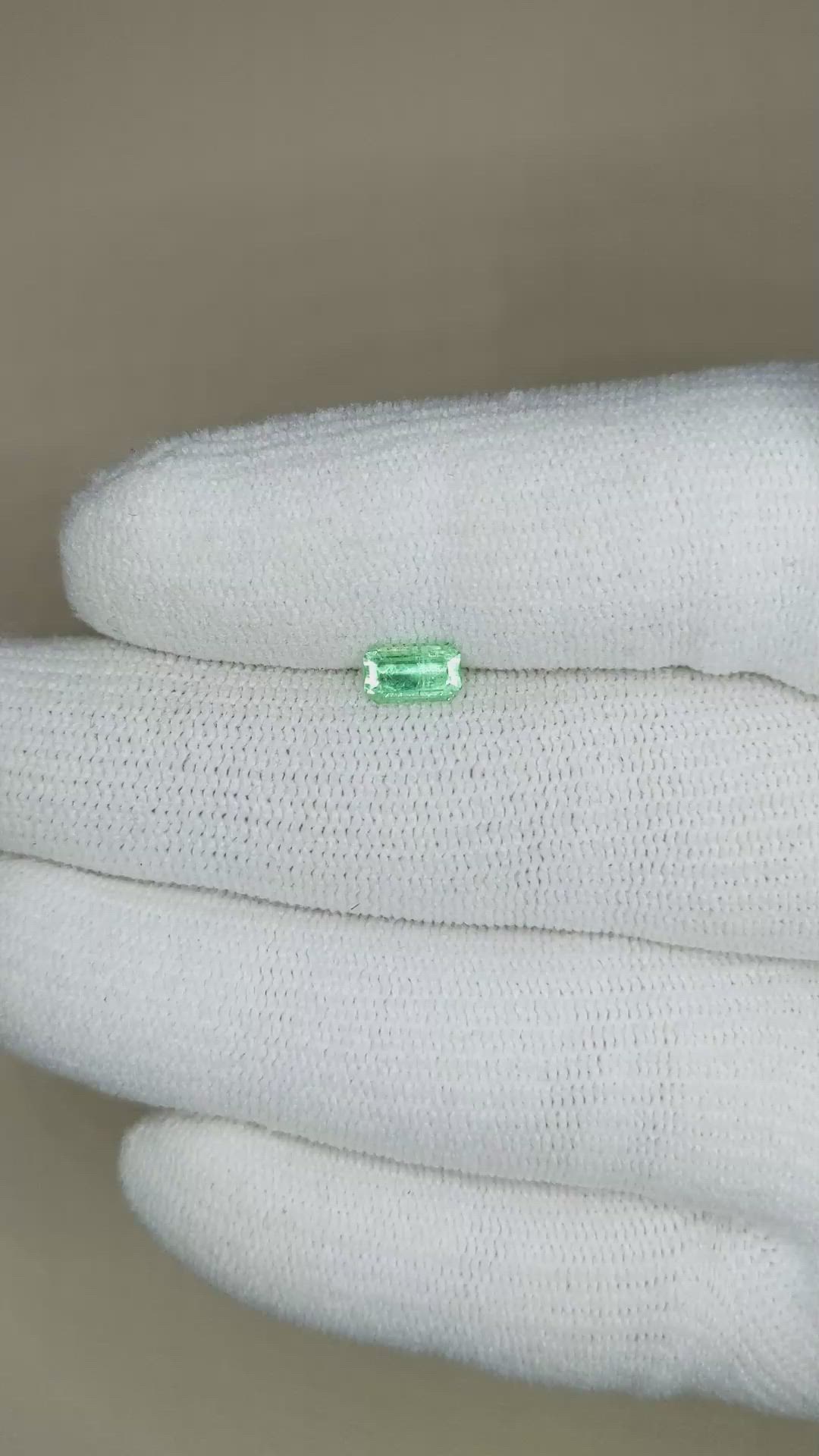 0.52 Ct. Emerald from Russia Size Video
