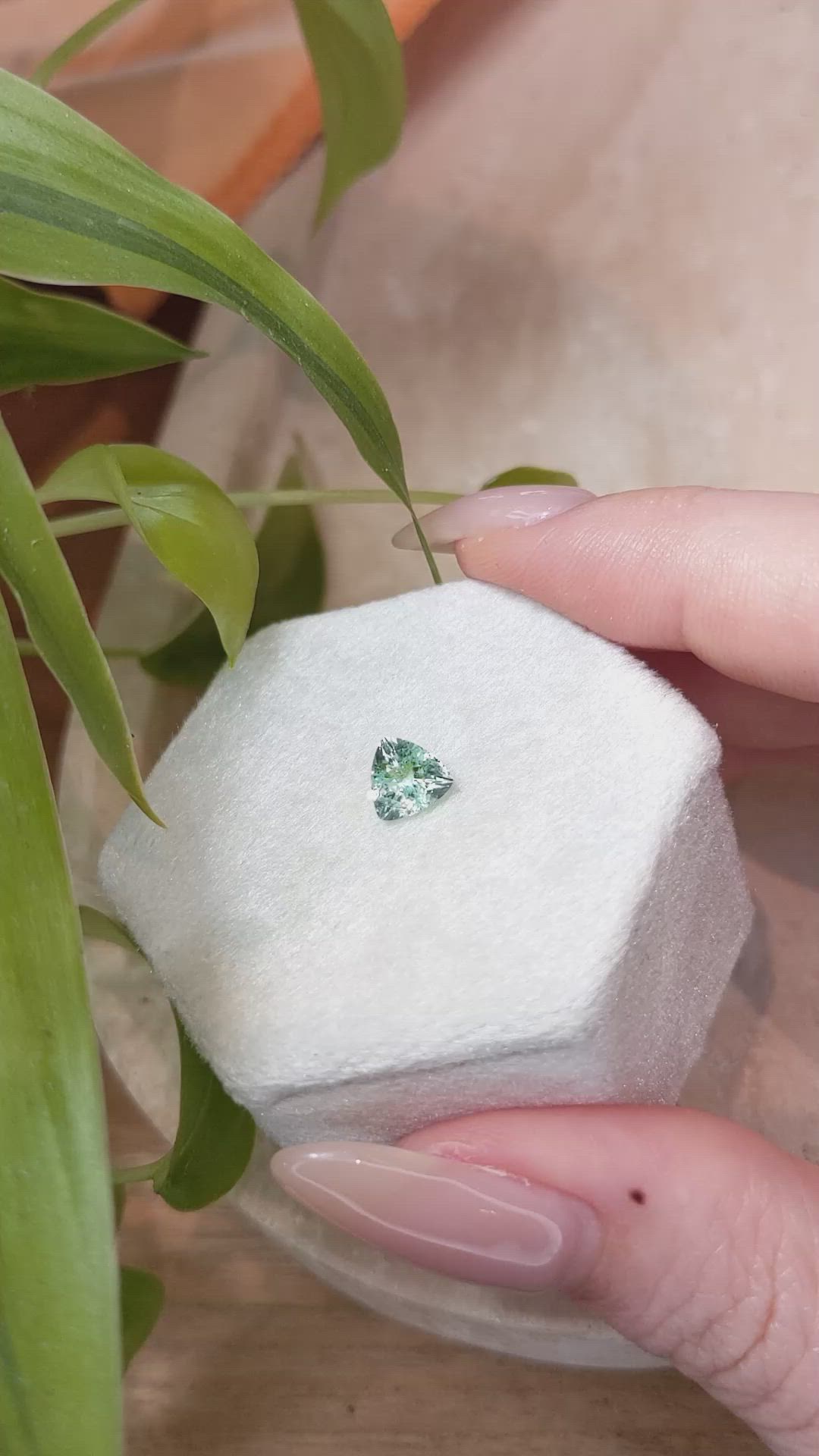 0.70 Ct. Emerald from Russia Size Video
