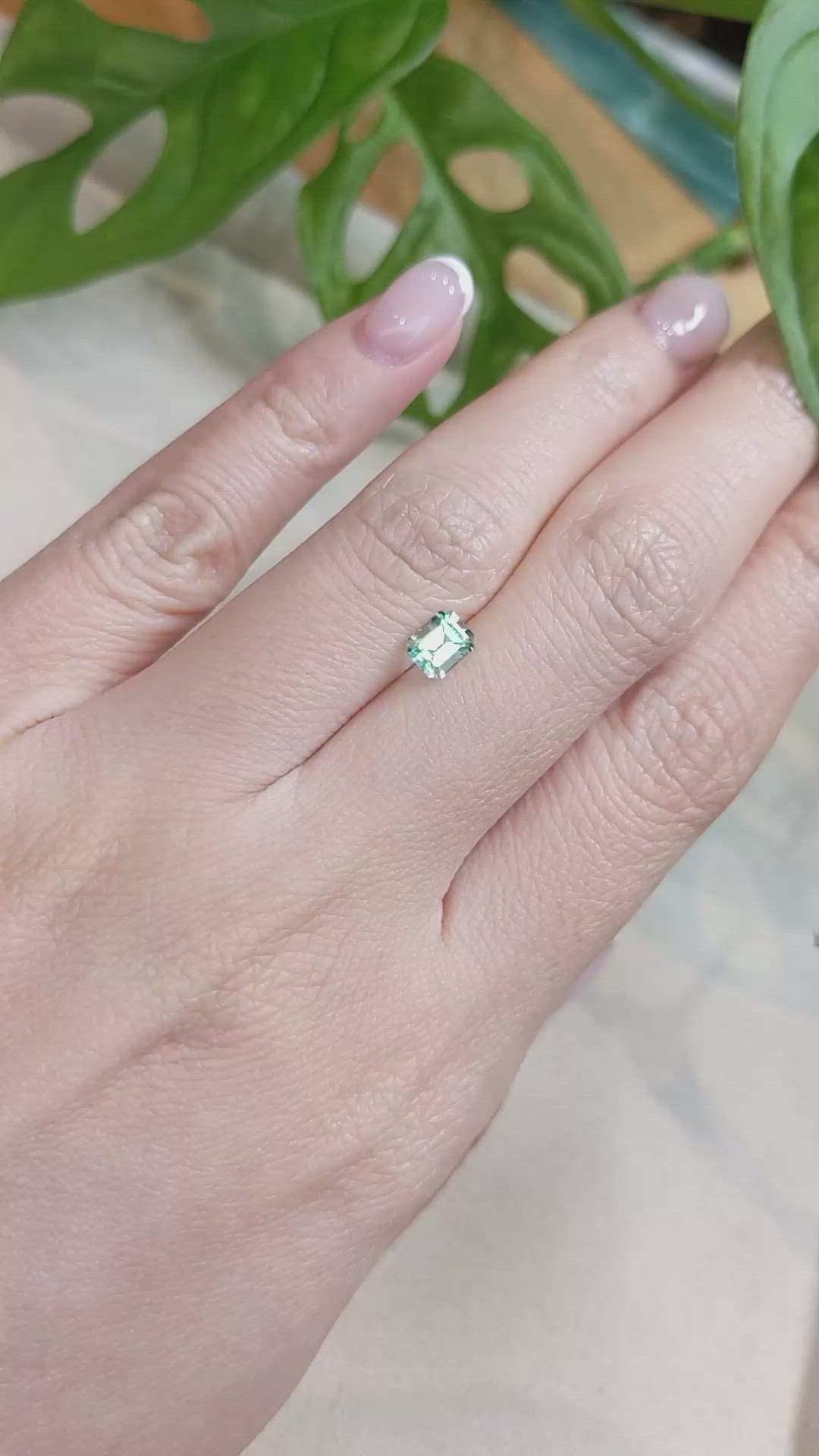 0.54 Ct. Emerald from Russia Size Video