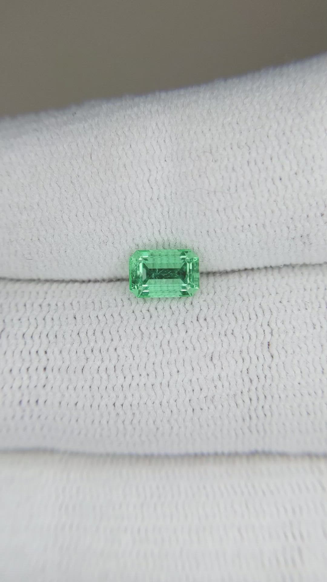 0.74 Ct. Emerald from Russia Size Video