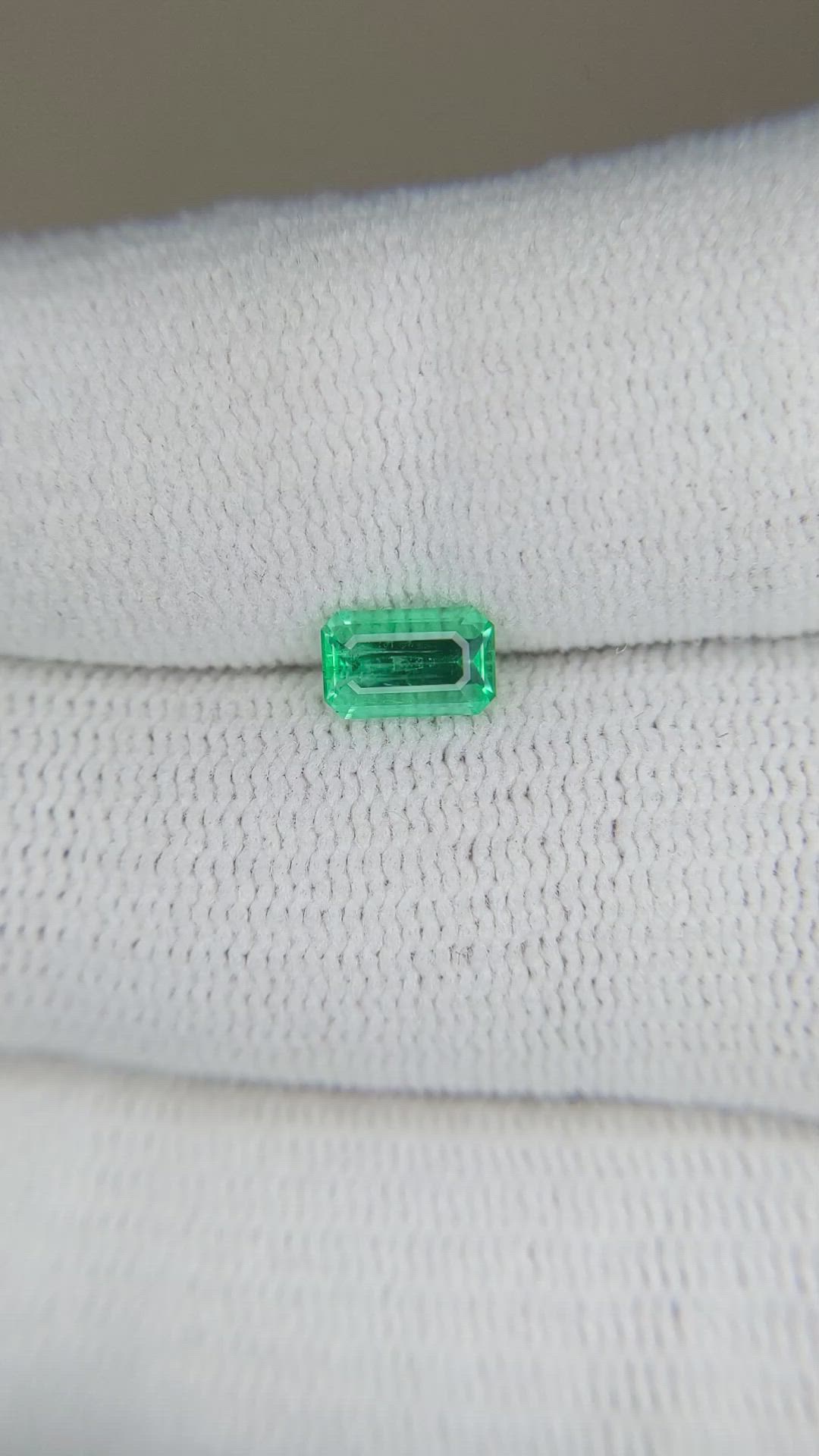 0.56 Ct. Emerald from Russia Size Video