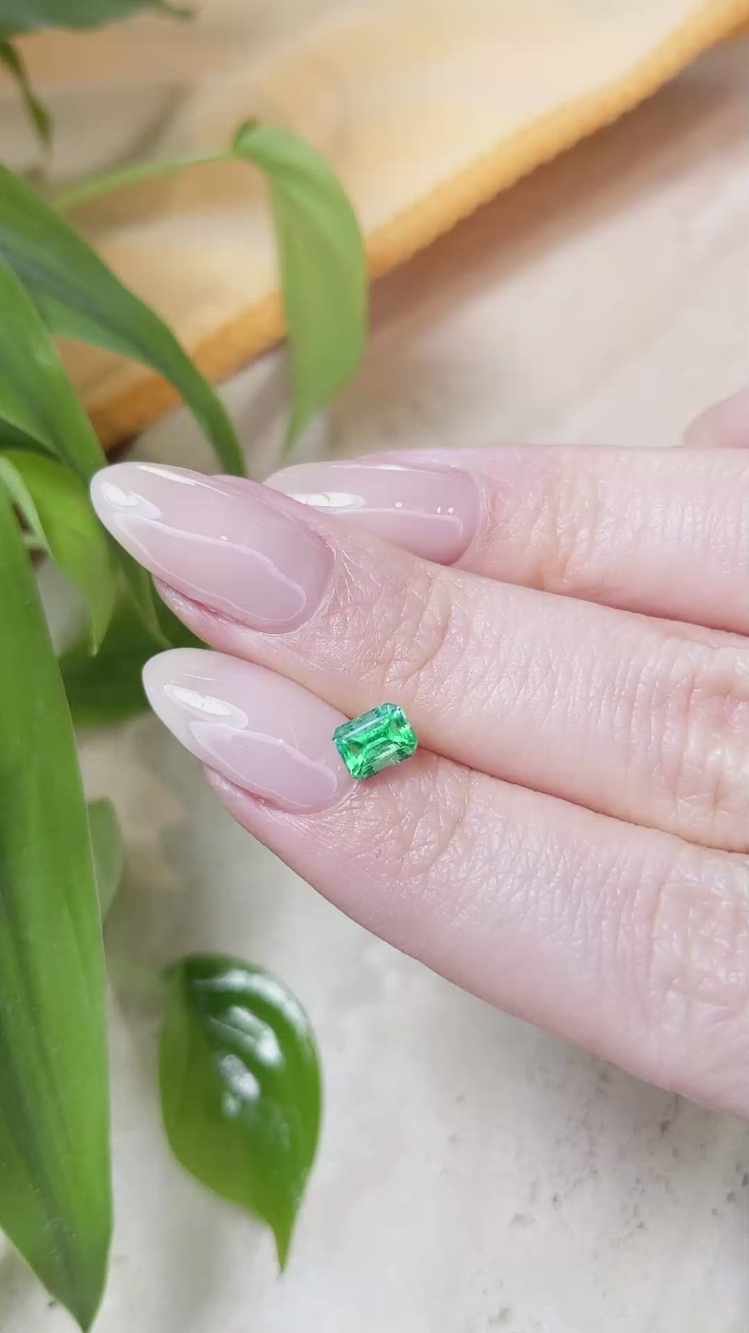 0.71 Ct. Emerald from Russia Size Video