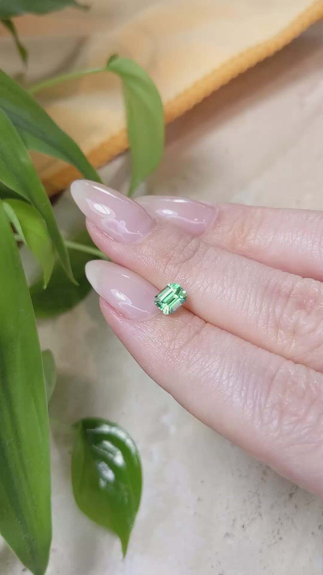 0.62 Ct. Emerald from Russia Size Video