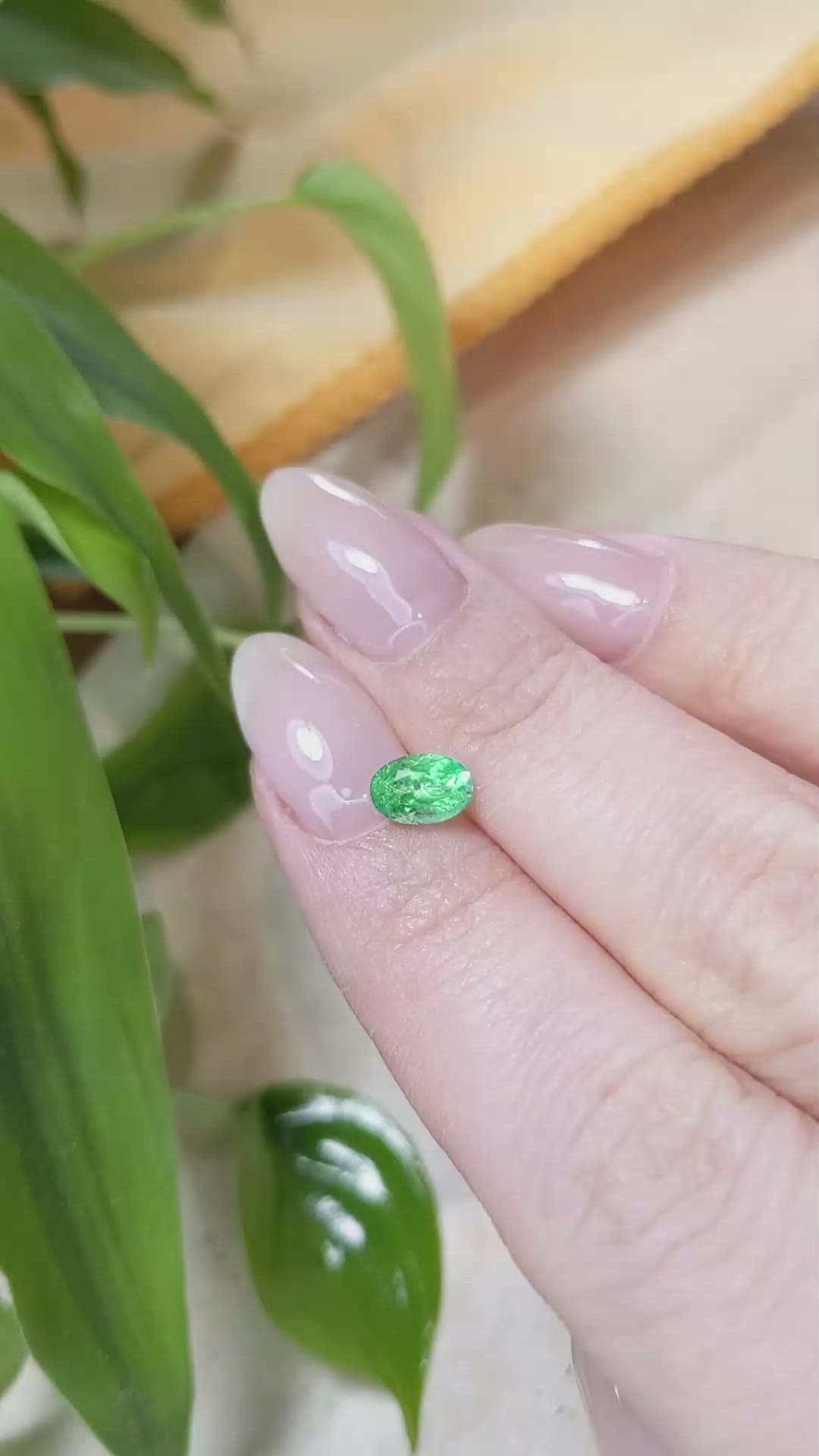 0.71 Ct. Emerald from Russia Size Video