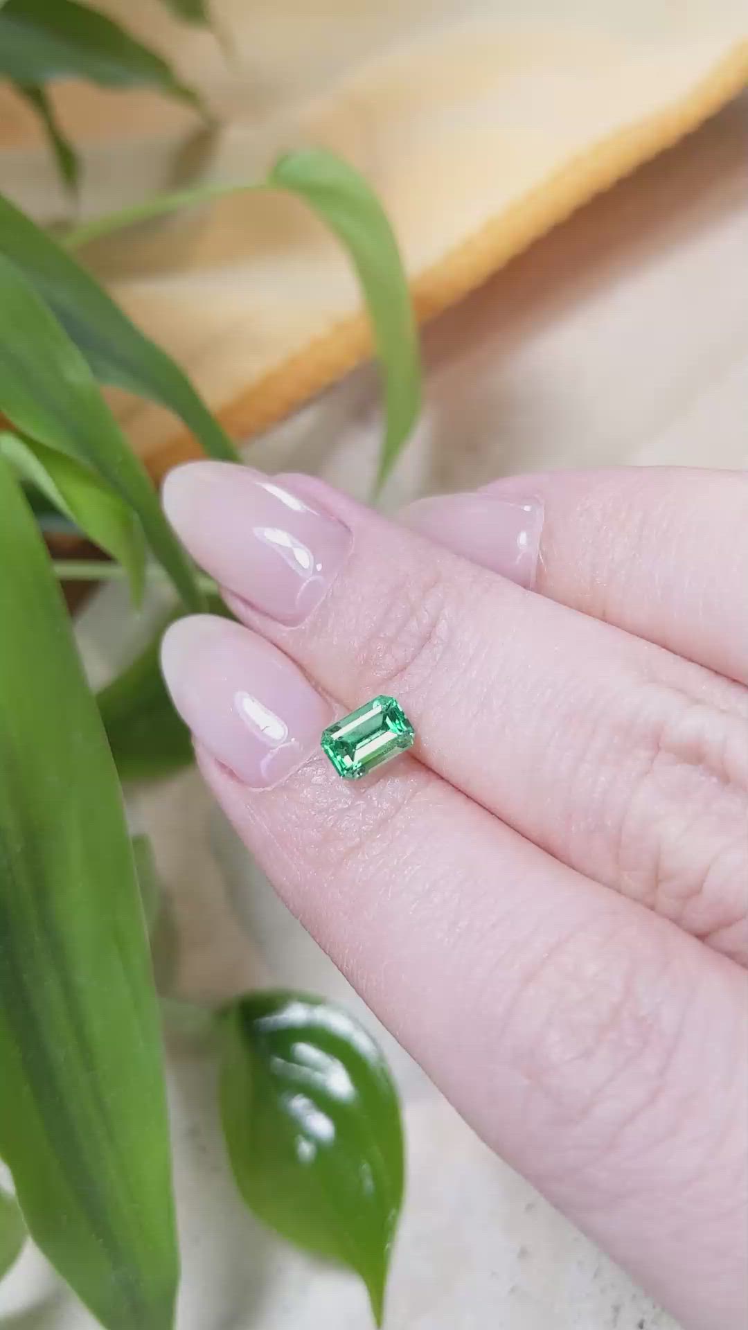 0.76 Ct. Emerald from Russia Size Video