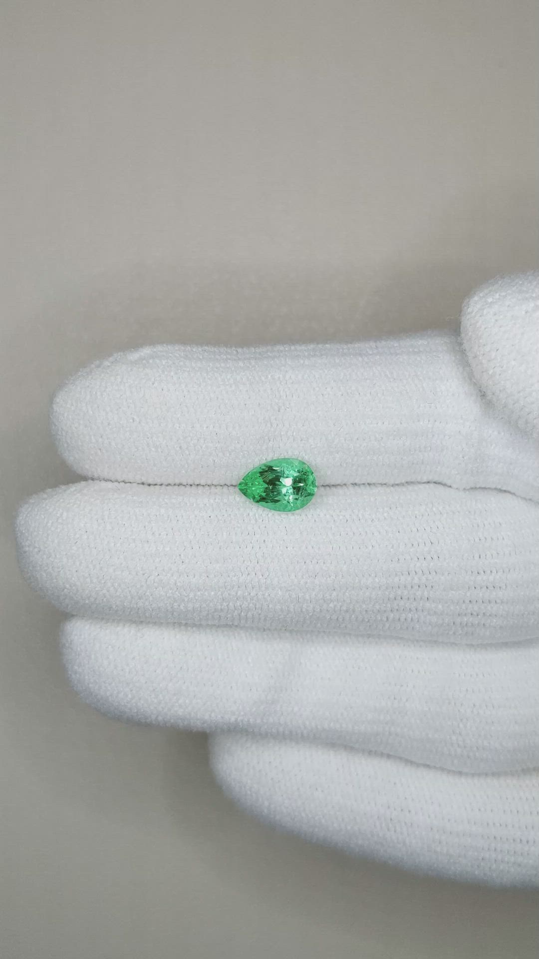 0.79 Ct. Emerald from Russia Size Video