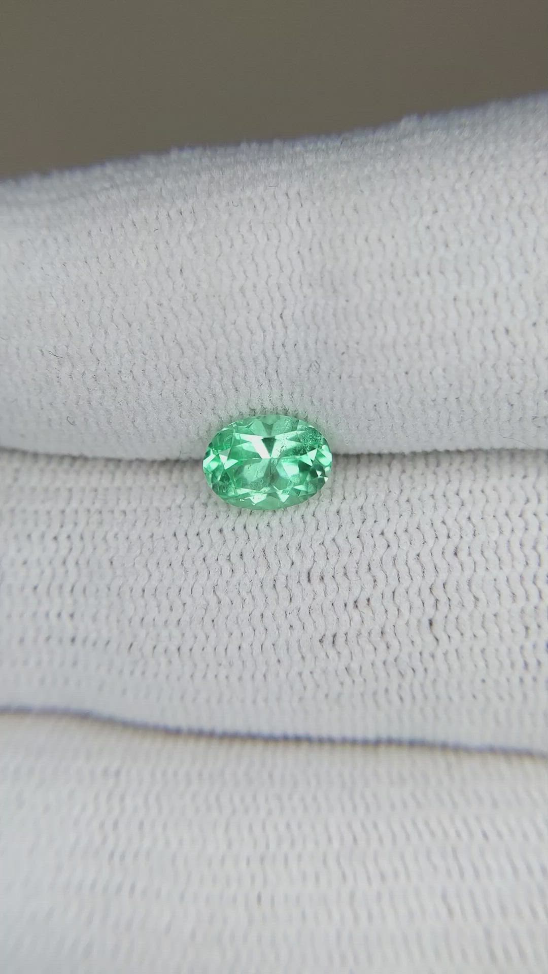 0.78 Ct. Emerald from Russia Size Video
