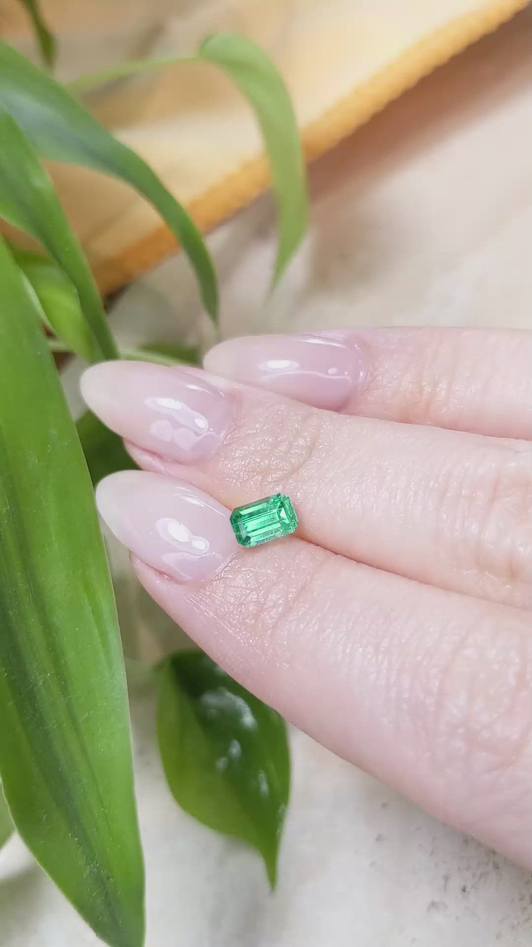 0.82 Ct. Emerald from Russia Size Video
