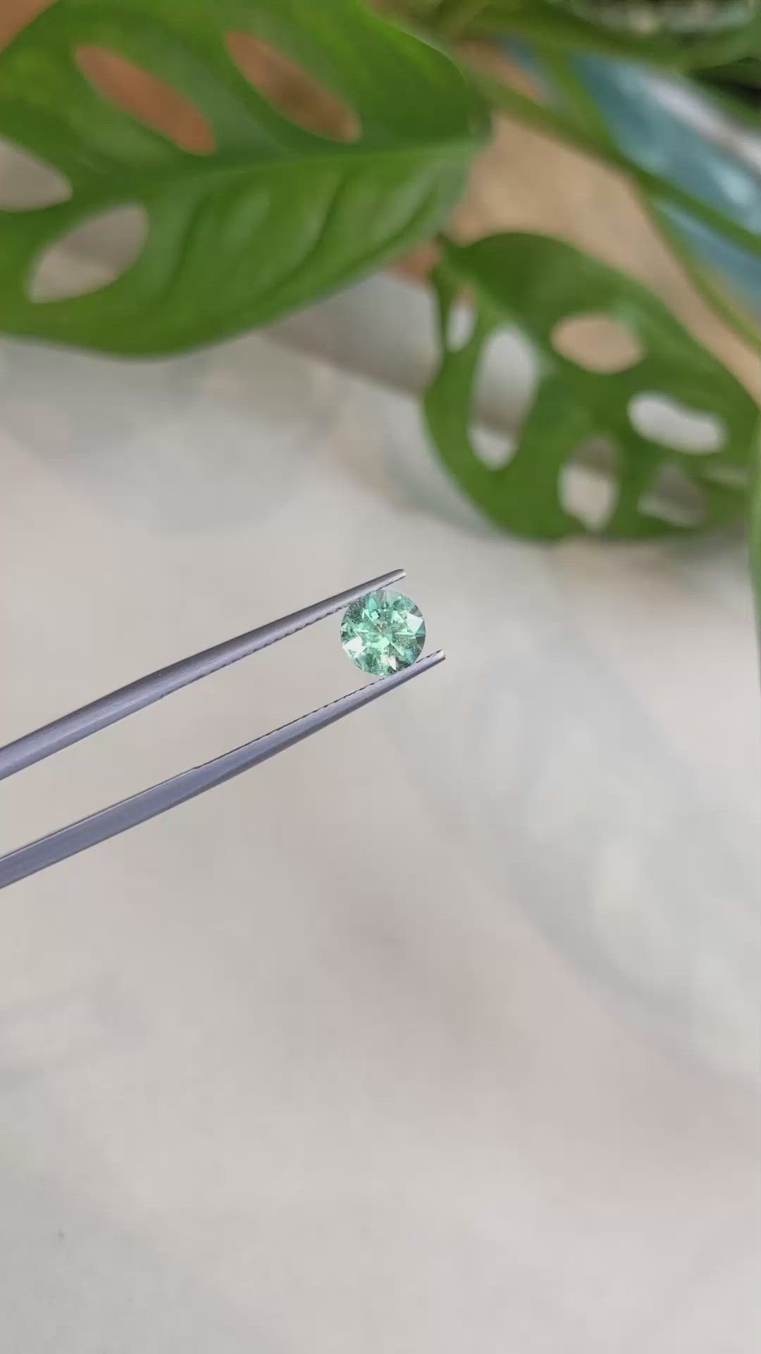 0.89 Ct. Emerald from Russia Size Video
