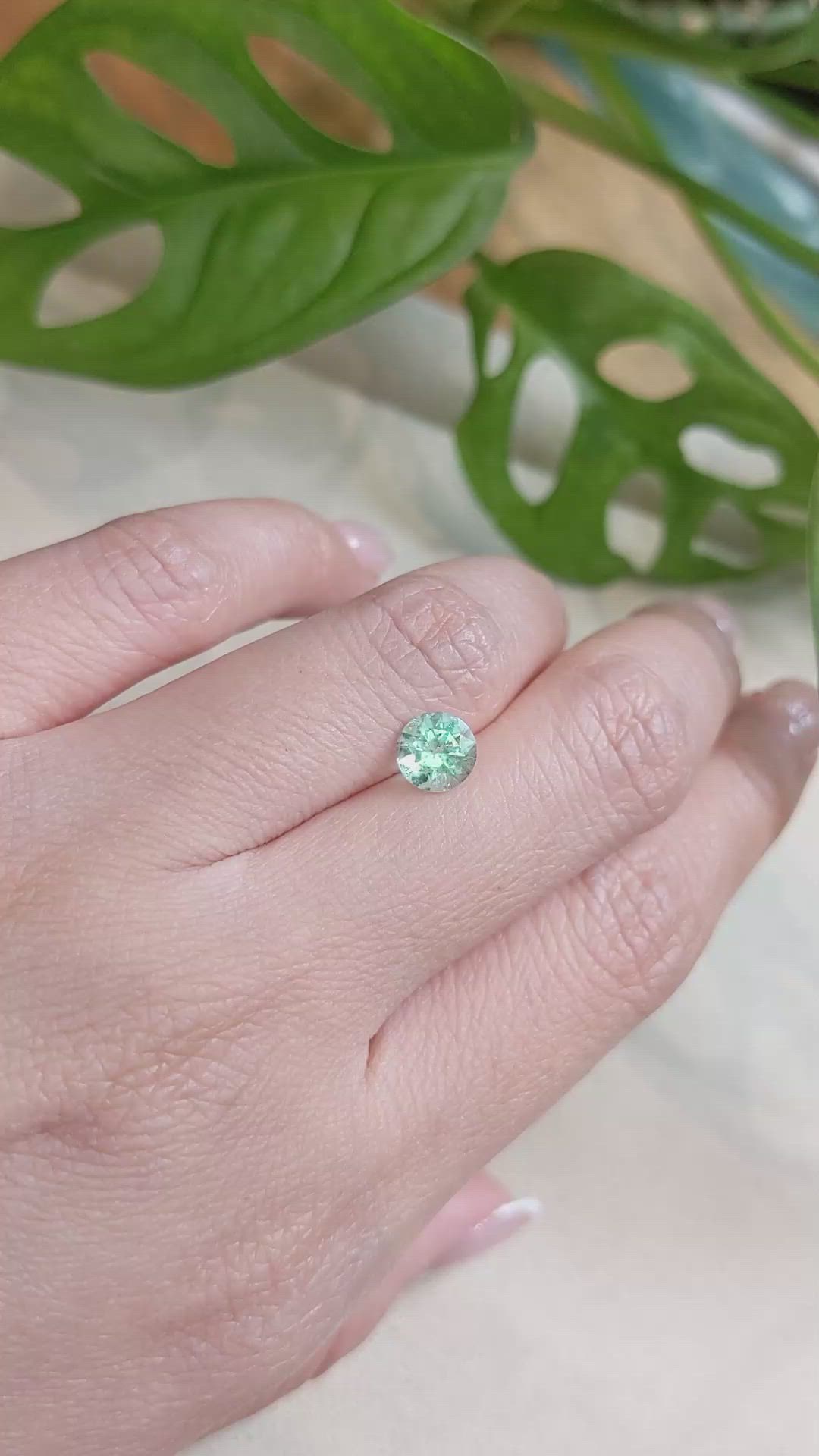 0.89 Ct. Emerald from Russia Size Video